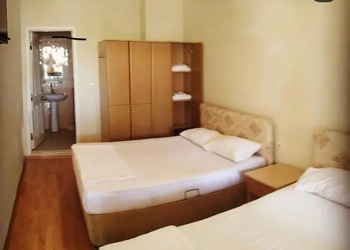 فندق مبيت وإفطار Koesem Motel Oeren *